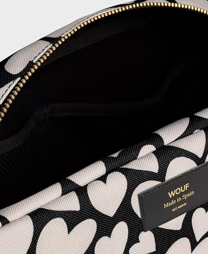 Black Love Large Toilertry Bag 4 jpg