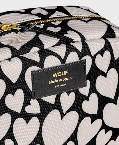 Black Love Large Toilertry Bag 5 jpg