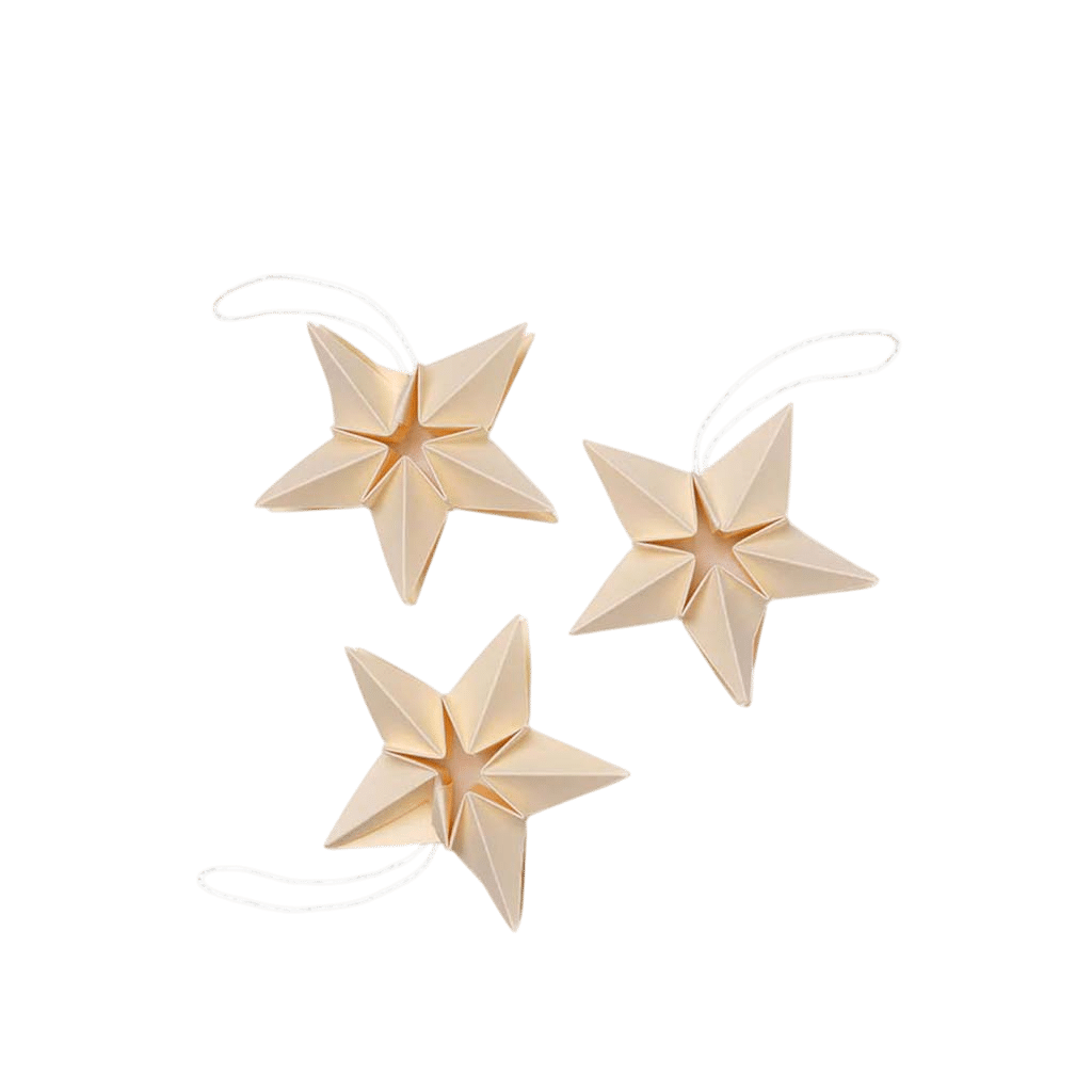 Amanda-Paper-stars-jpg-resized-Photoroom-1.png