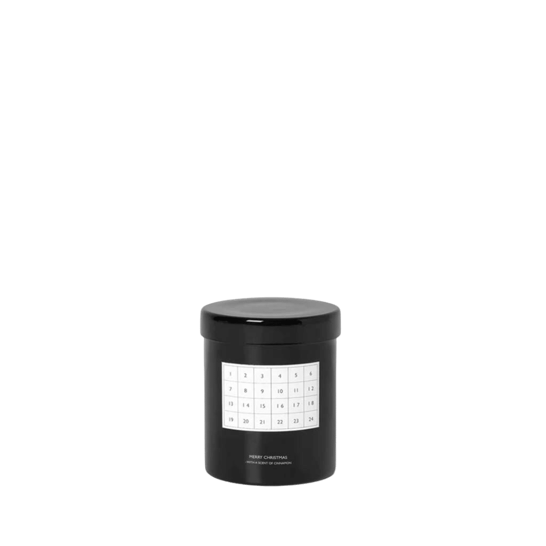 scented-candle-Black-jpg-resized-photoroom-1.png